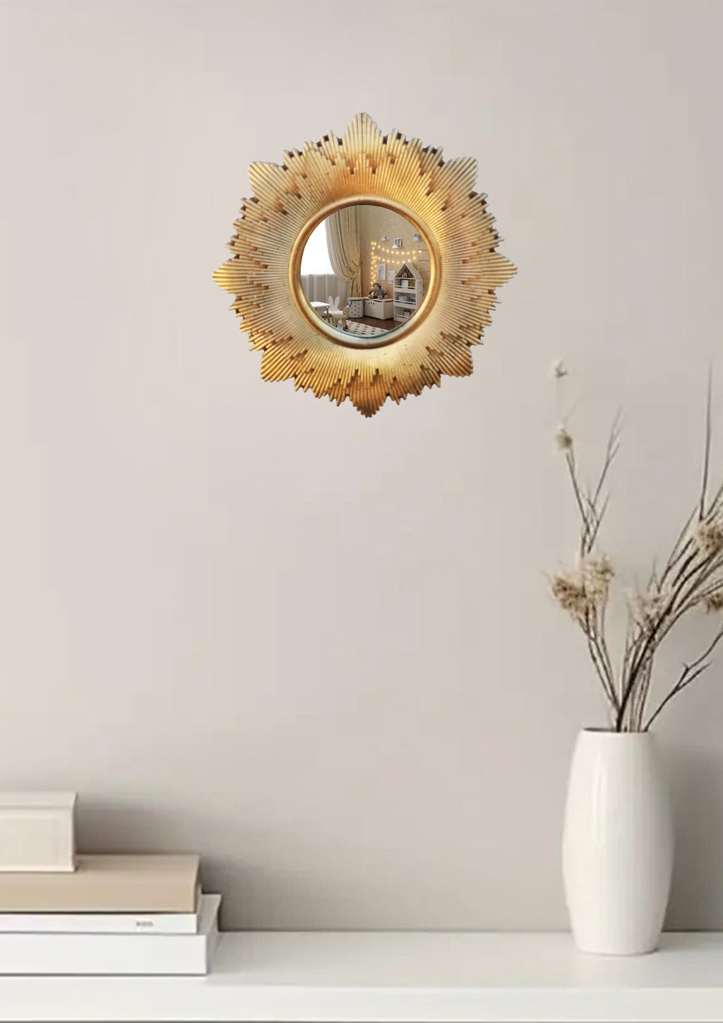 Gold Patina Sunburst Mirror – Handmade Epoxy Resin Wall Décor