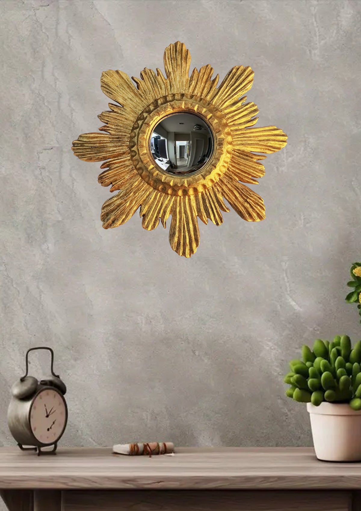 Golden Sunburst Witch's Eye Convex Mirror — Vintage Bronze Handcrafted Wall Decor