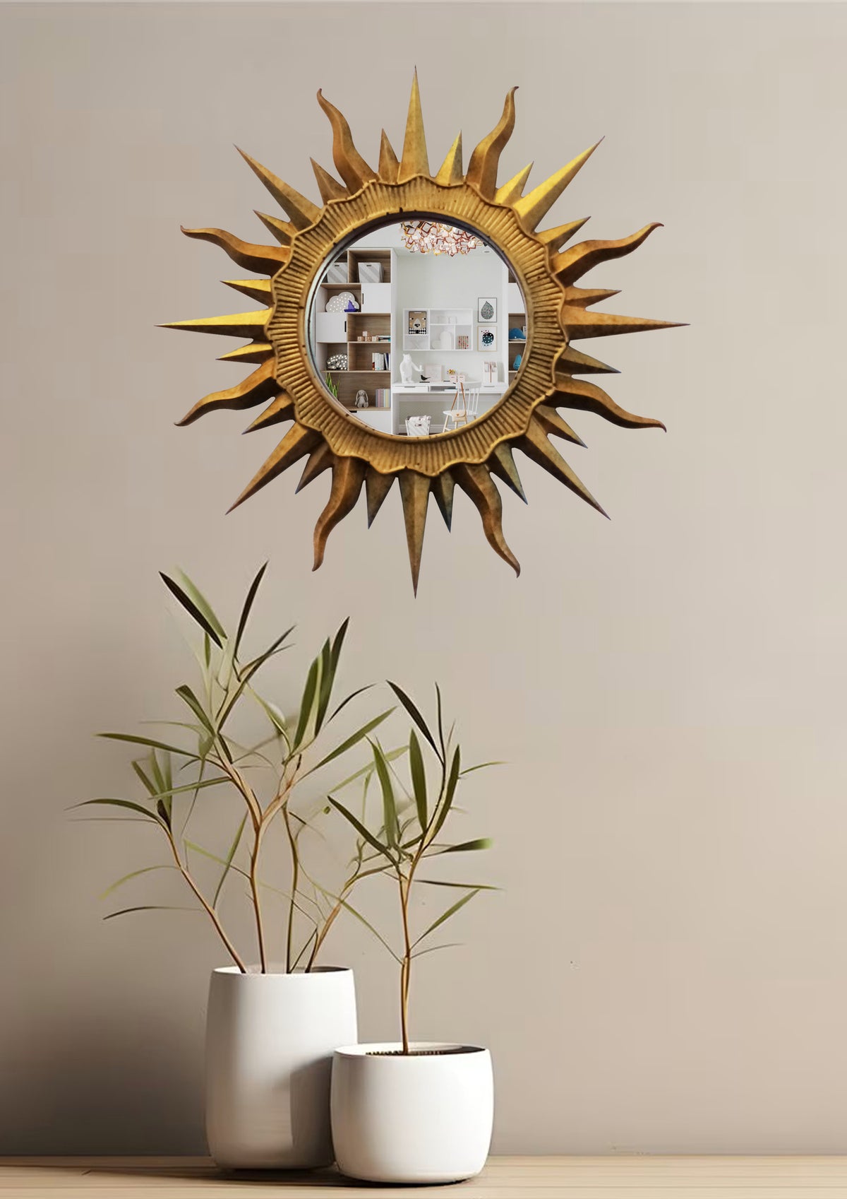 Handmade Bronze Sunburst Mirror — Vintage Patina Wall Decor 24.5 cm
