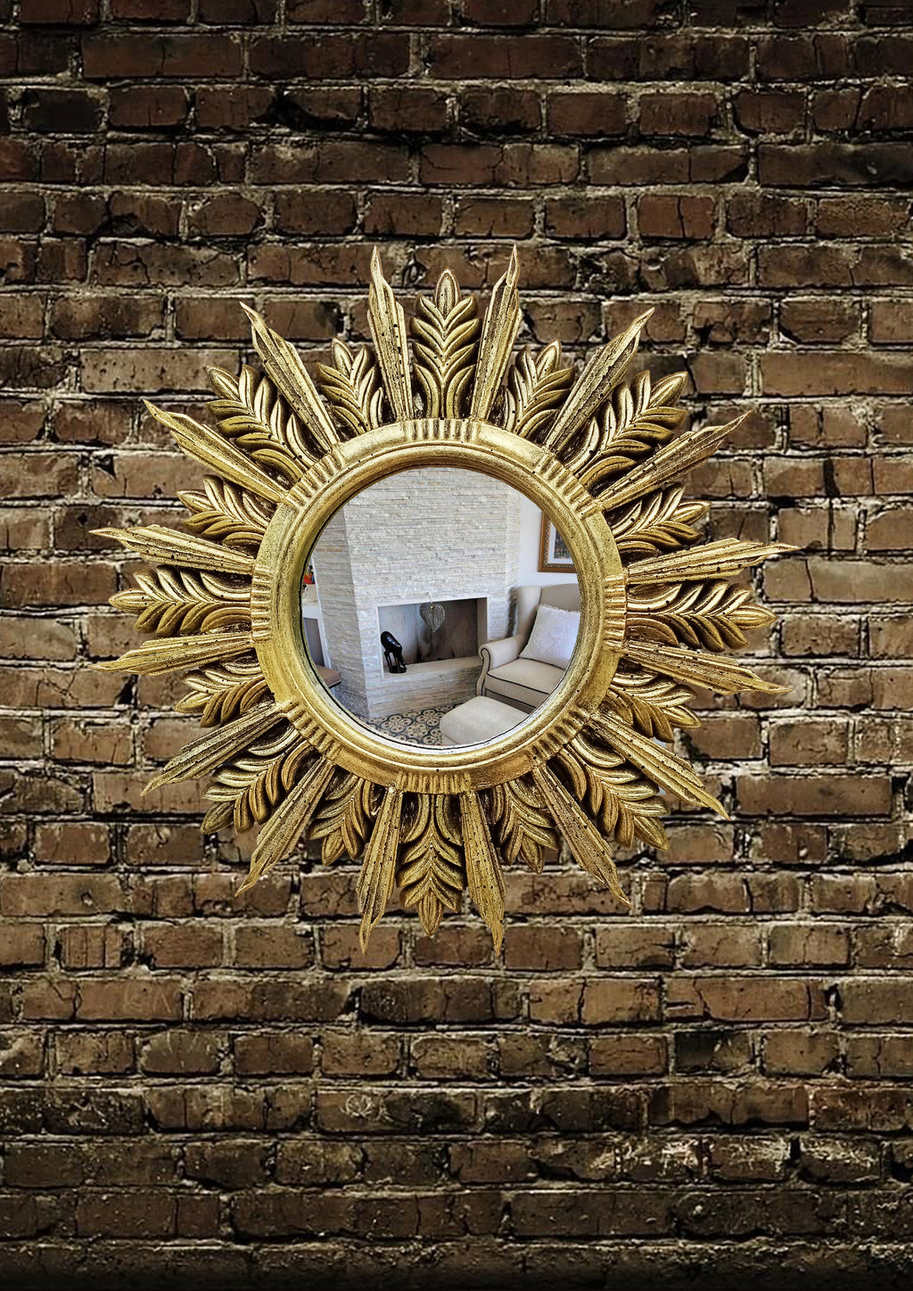 Handmade Sunburst Mirror — Brass Patina, 27×27 cm