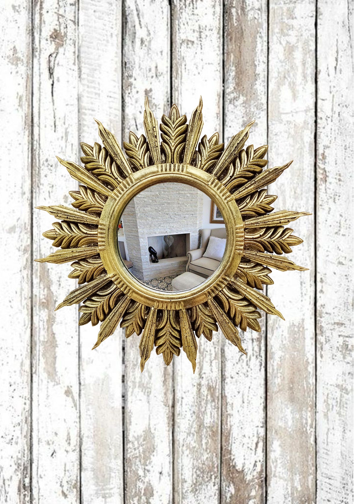 Handmade Sunburst Mirror — Brass Patina, 27×27 cm