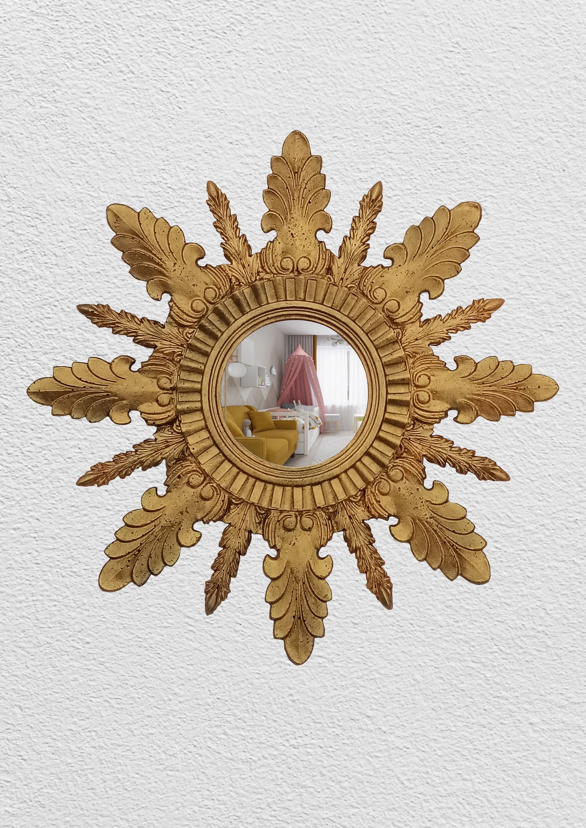 Antique Bronze Sunburst Mirror — Handcrafted Vintage Wall Decor 37 cm