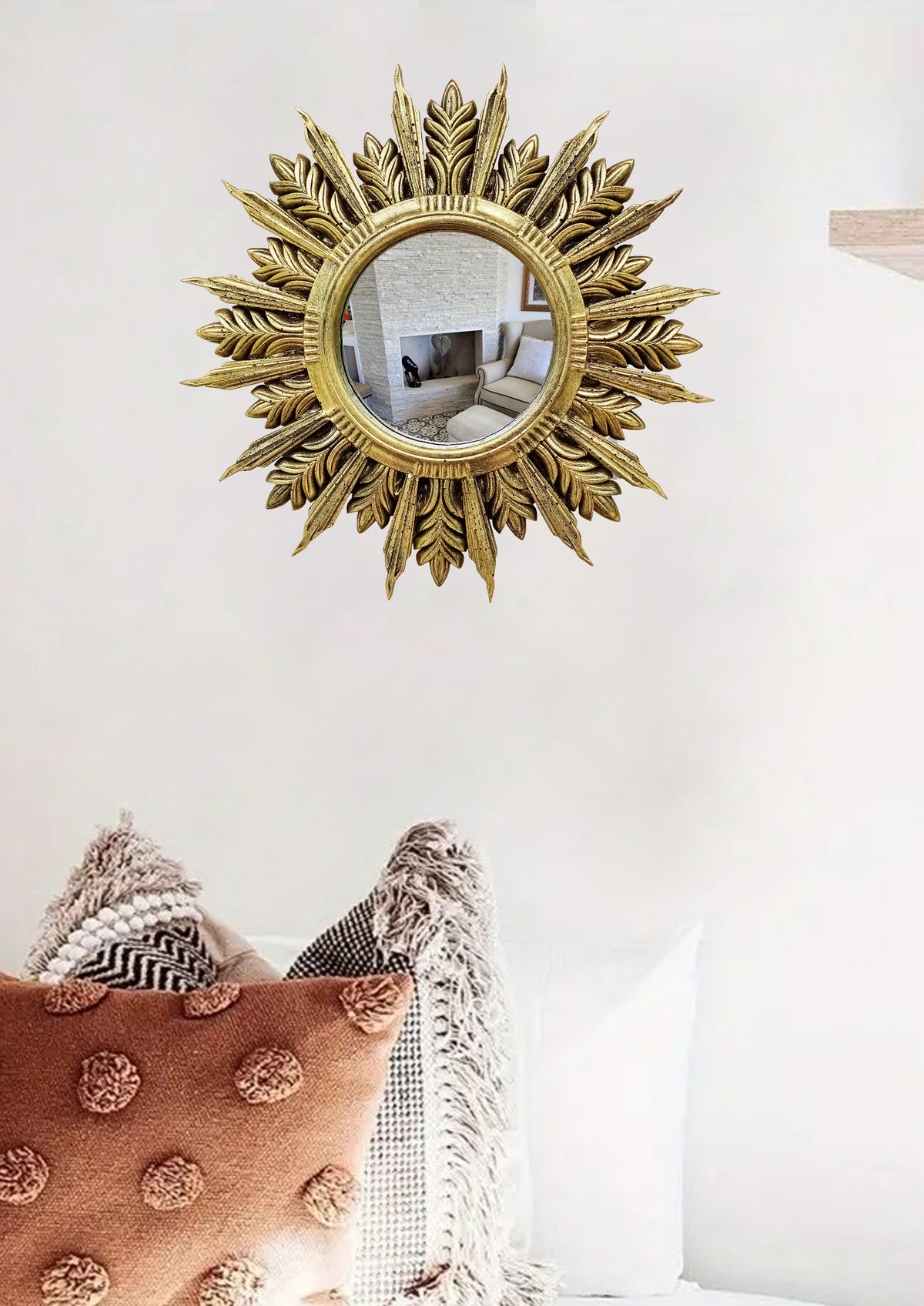 Handmade Sunburst Mirror — Brass Patina, 27×27 cm