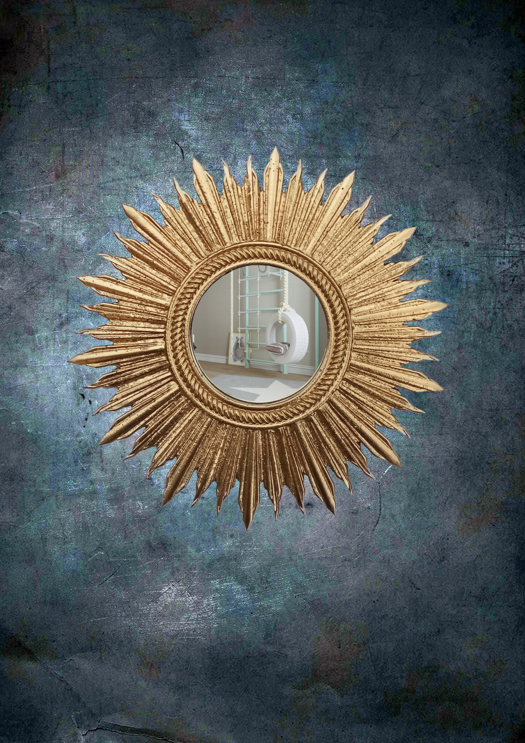 Gold Leaf Sunburst Mirror – Handmade Celestial Wall Décor