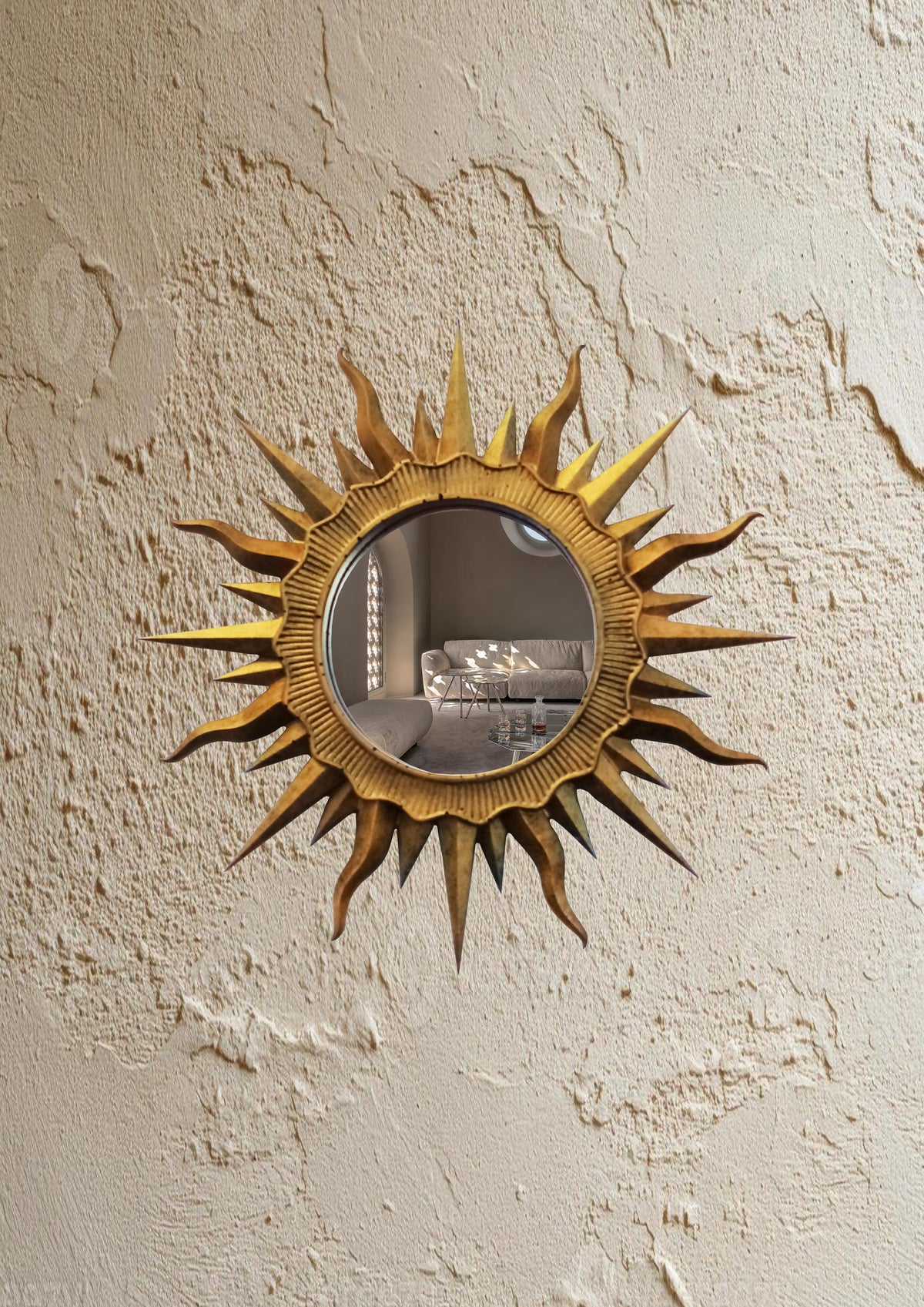 Handmade Bronze Sunburst Mirror — Vintage Patina Wall Decor 24.5 cm