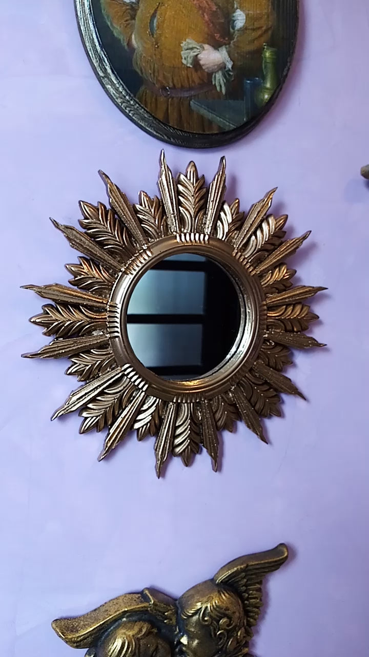 Handmade Sunburst Mirror — Gold Patina, 27×27 cm